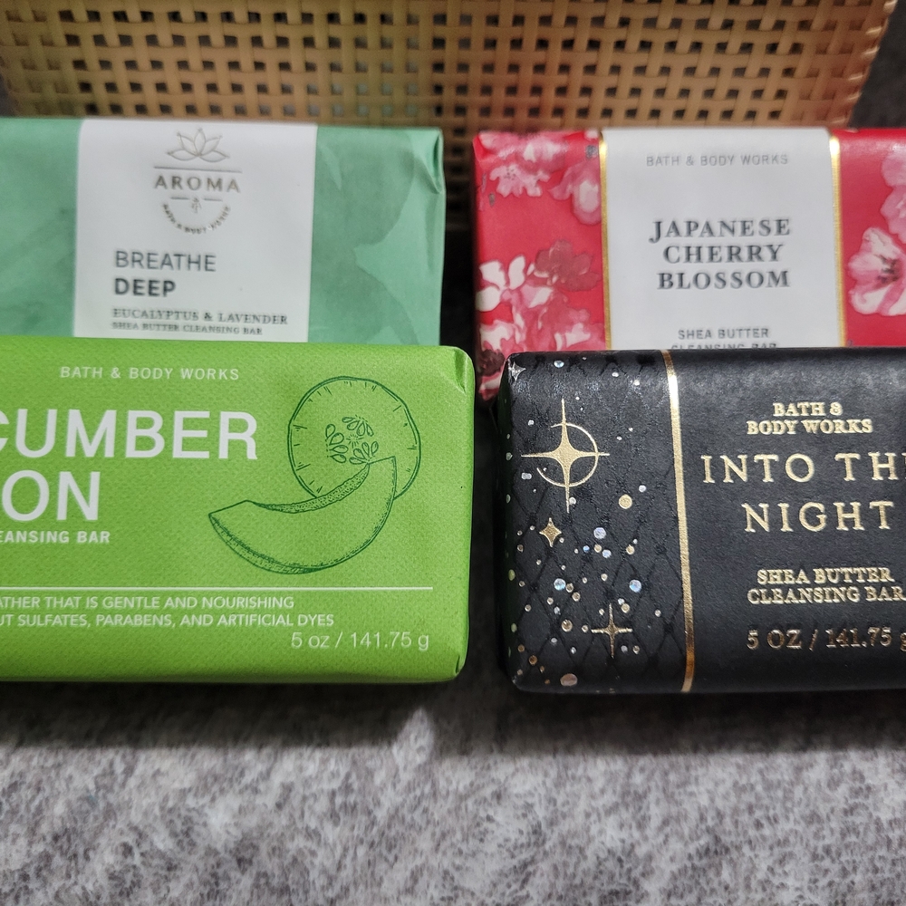 Bath & Body Works Soap Set